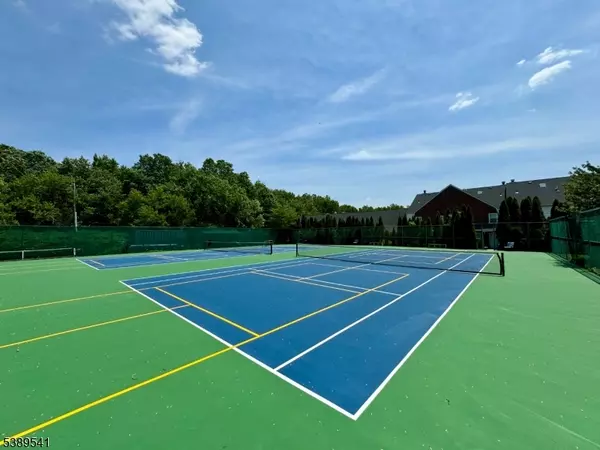Scotch Plains Twp., NJ 07076,38 Yarmouth Ct
