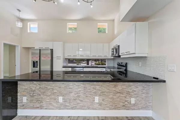 Pompano Beach, FL 33064,4620 NE 18 Ave