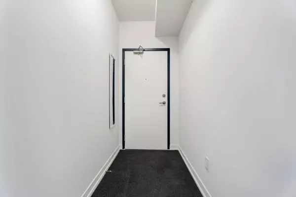 Waterloo, ON N2J 0E9,128 King ST N #1607