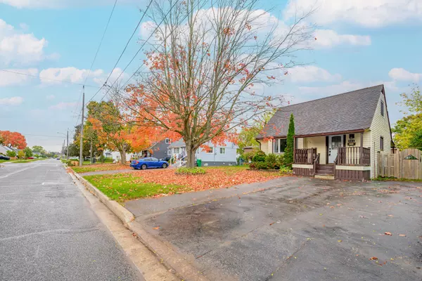 Peterborough, ON K9J 4E2,521 O'CONNELL RD
