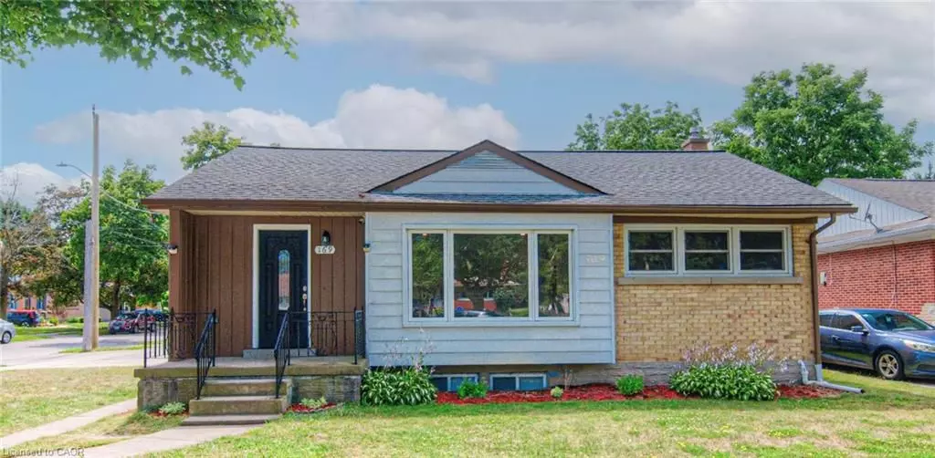 Kitchener, ON N2B 1Z2,169 Bruce ST #Upper