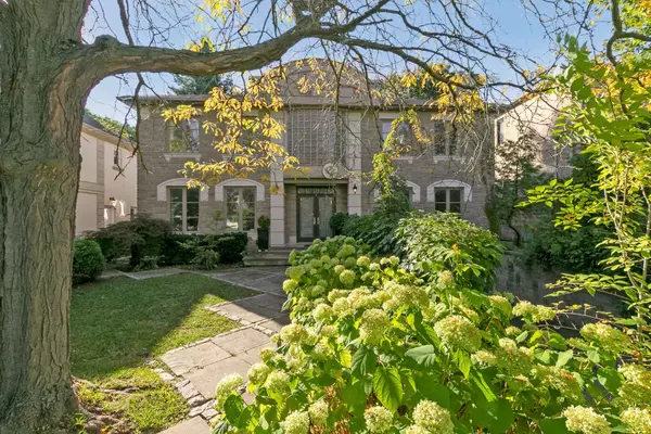 65 Gordon RD, Toronto C12, ON M2P 1E4