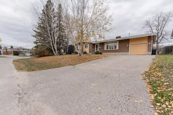 Kapuskasing, ON P5N 1L4,13 Kimberly DR