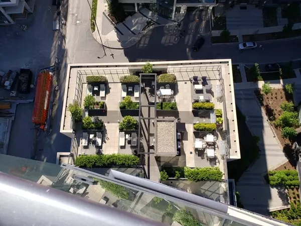Toronto W06, ON M8V 0C4,59 Annie Craig DR #1908