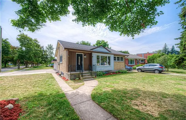 Kitchener, ON N2B 1Z2,169 Bruce ST #Upper