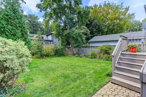 Toronto W06, ON M8W 4R9,16 Westhead RD