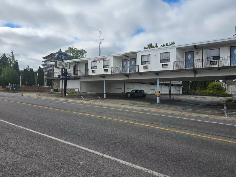 4249-4267 River RD, Niagara Falls, ON L2G 3E7