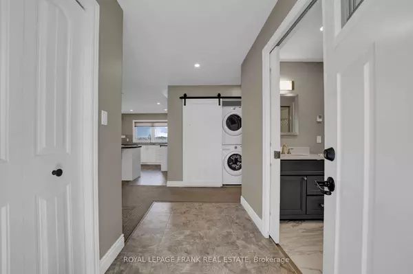 Scugog, ON L9L 1N6,230 Beech ST