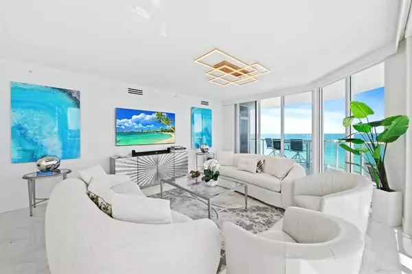 Hollywood, FL 33019,6051 N Ocean Dr #601