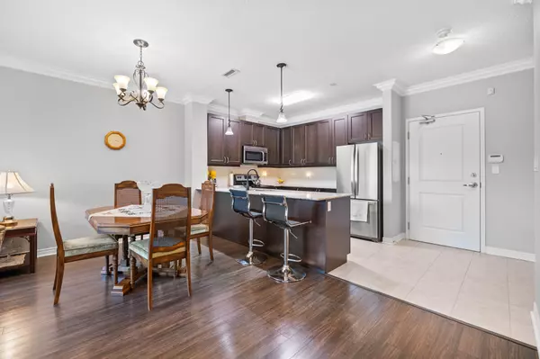 Milton, ON L9T 8P9,33 Whitmer ST #112