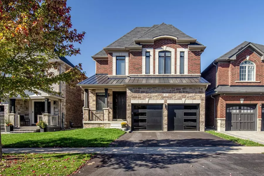 30 Tyndall DR, Simcoe, ON L3Z 4G6