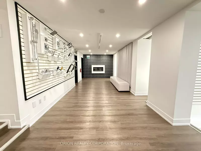 1149 Lakeshore RD E #BSMT, Mississauga, ON L5E 1E8