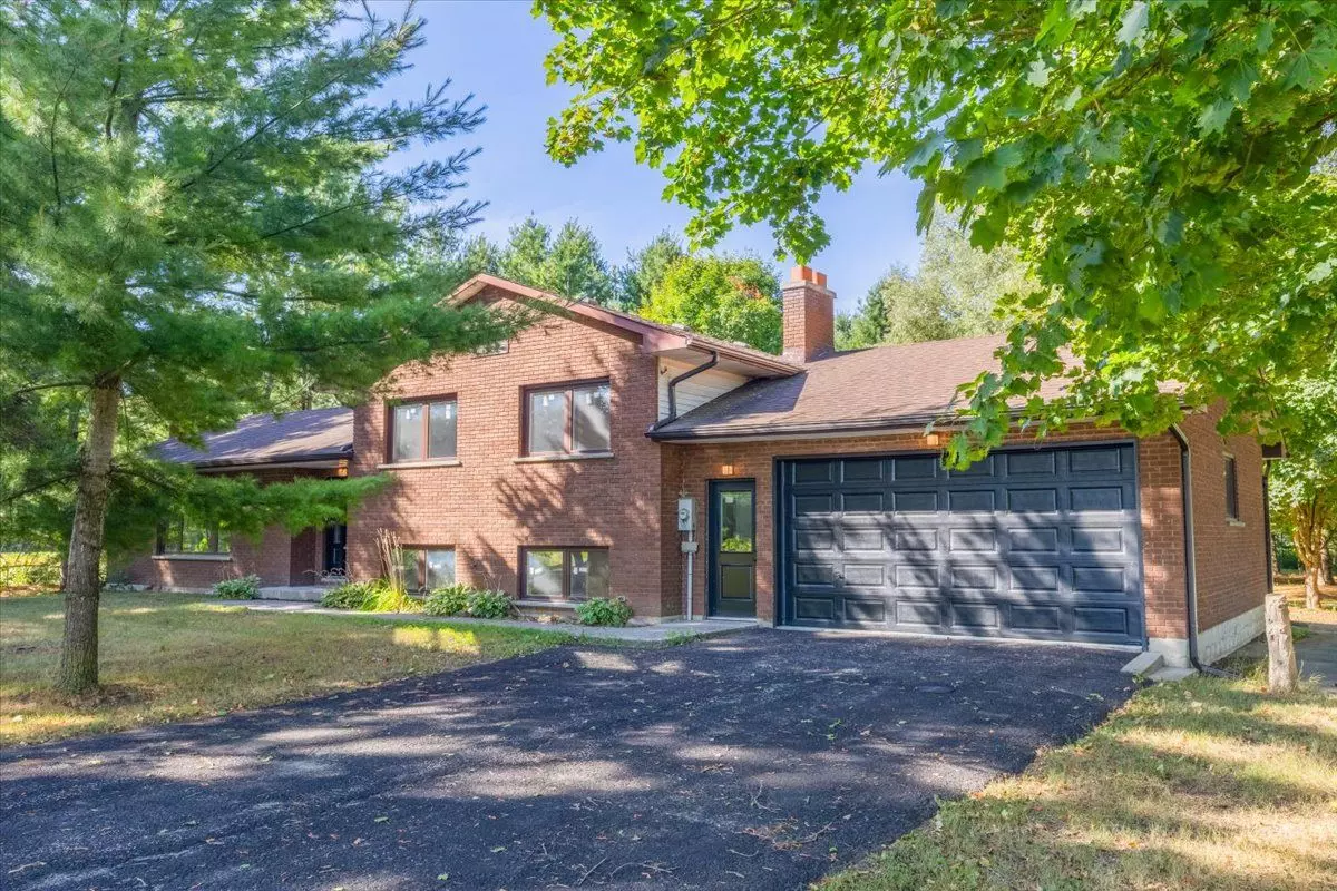 Springwater, ON L0M 1T0,3468 Baldwick LN
