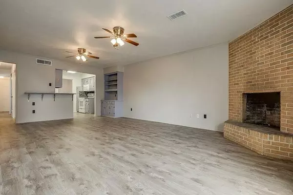 Dallas, TX 75238,12805 Pandora Drive
