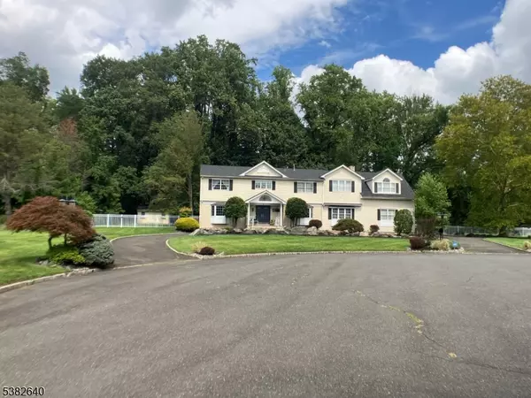 Scotch Plains Twp., NJ 07076,2 Unami Ln