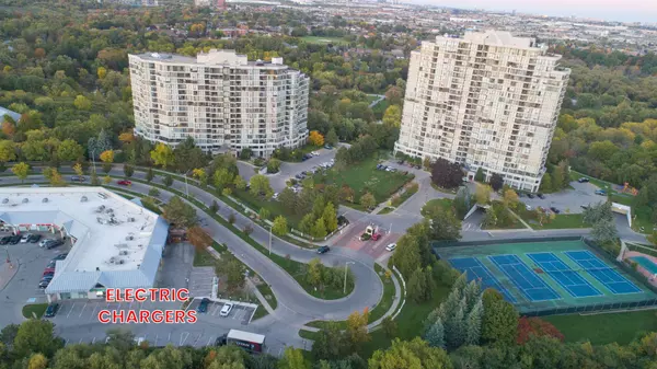 Toronto W10, ON M9V 5G7,1 Rowntree RD #1408