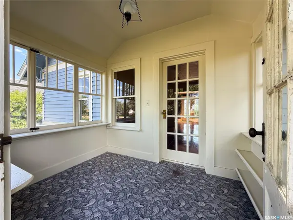 223 1st AVENUE W, Frontier, SK S0N 0A2