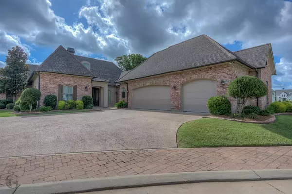 Shreveport, LA 71106,354 Belle Winds Court