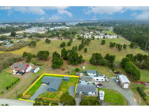 Bandon, OR 97411,87831 ASTOR LN