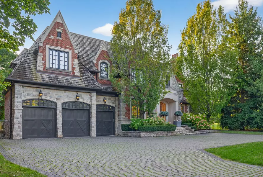 76 Arjay CRES, Toronto C12, ON M2L 1C7