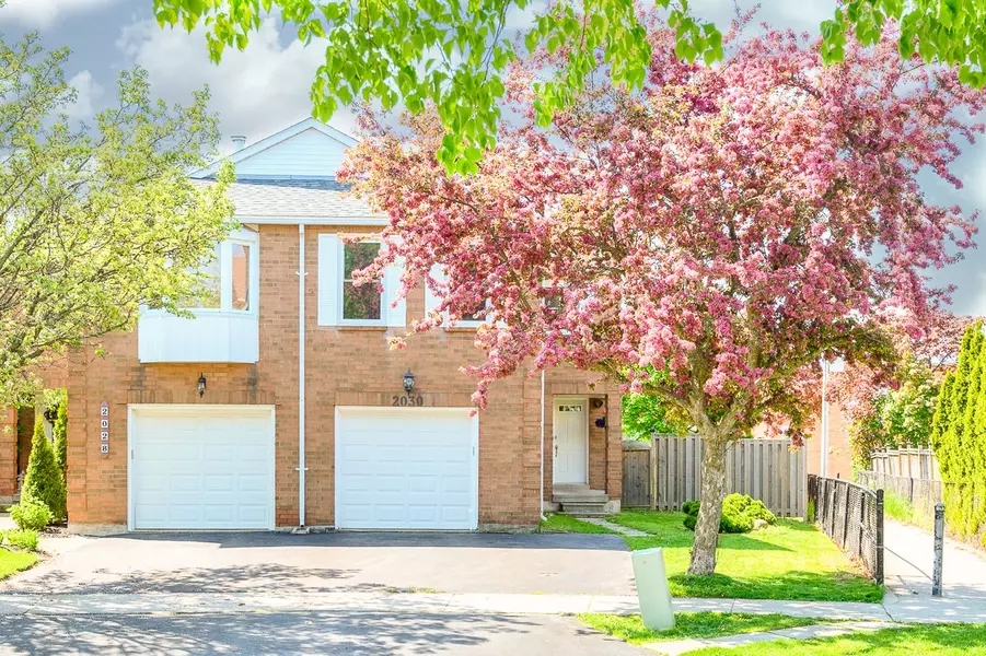 2030 Glenada CRES, Oakville, ON L6H 4M5