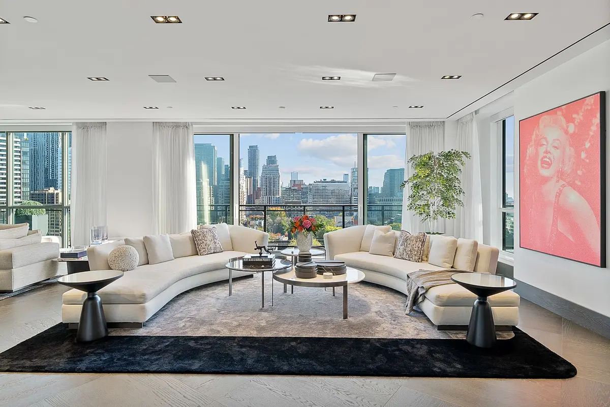 181 Davenport RD #PH, Toronto C02, ON M5R 1J1