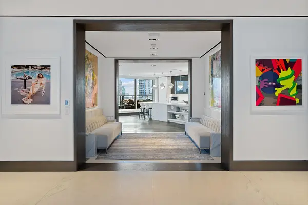 181 Davenport RD #PH, Toronto C02, ON M5R 1J1