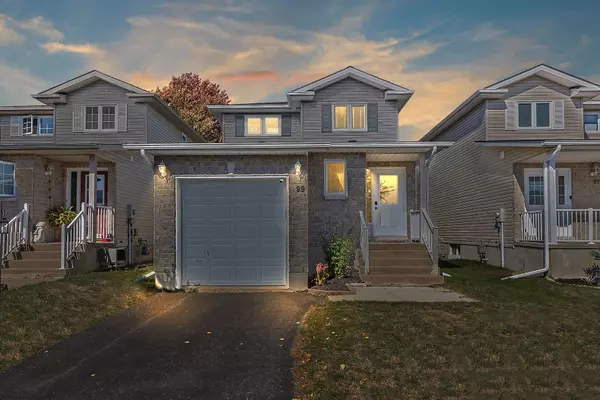 99 McKeown CRES, Loyalist, ON K7N 1Y5