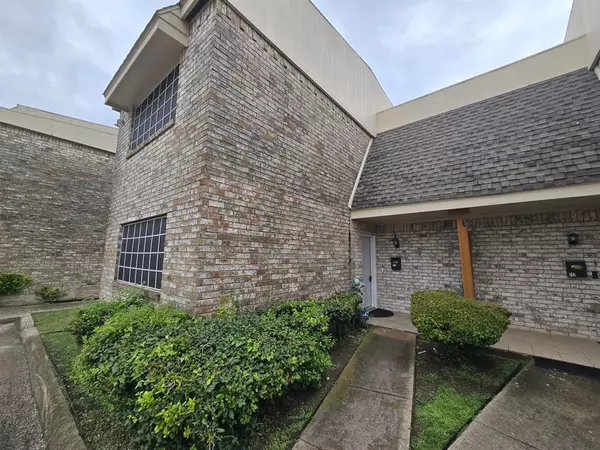 Richardson, TX 75081,214 Village North Drive