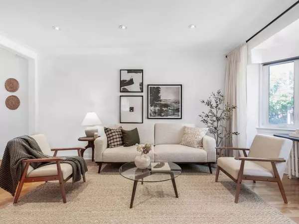 Toronto W04, ON M6B 1K6,479 Ridelle AVE