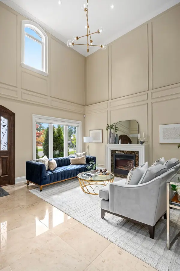 Toronto W08, ON M9A 1W9,14 Ballantyne CT