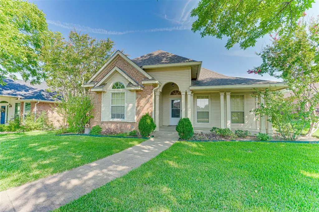Ennis, TX 75119,1202 Tad Street