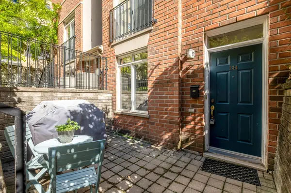 Toronto C08, ON M4Y 3C1,415 Jarvis ST #134