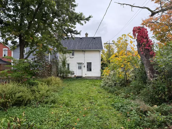 Shelburne, ON L9V 2Y9,402 Main ST