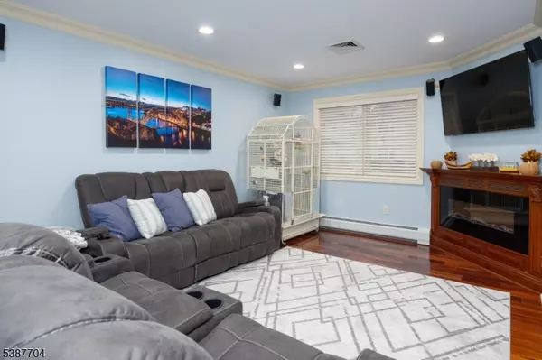 Clifton City, NJ 07011,71 Christie Ave