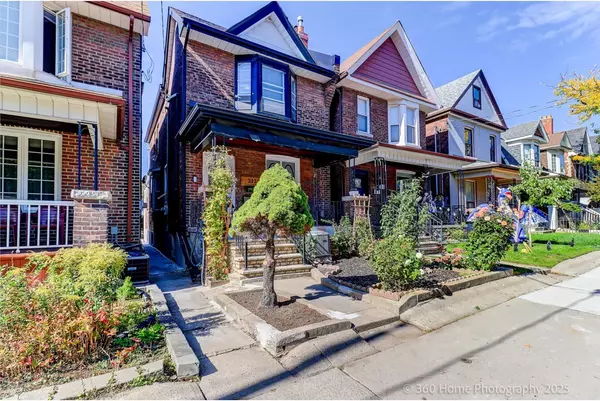 Toronto W02, ON M6P 3W6,212 Symington AVE