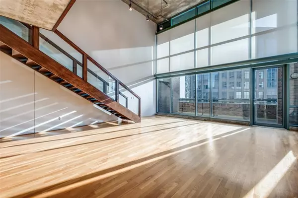 1999 Mckinney Avenue #1806, Dallas, TX 75201