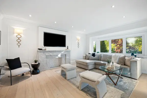 Toronto C04, ON M6C 3J8,7 Glenarden RD