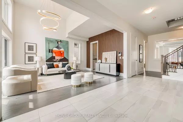72 Meizhou AVE, Markham, ON L6C 3N1