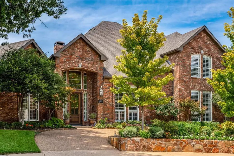 18107 Hollow Oak Court, Dallas, TX 75287