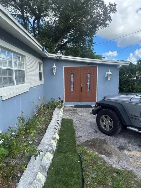 541 NW 33rd Ave, Lauderhill, FL 33311