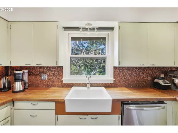 Vancouver, WA 98663,3301 X ST