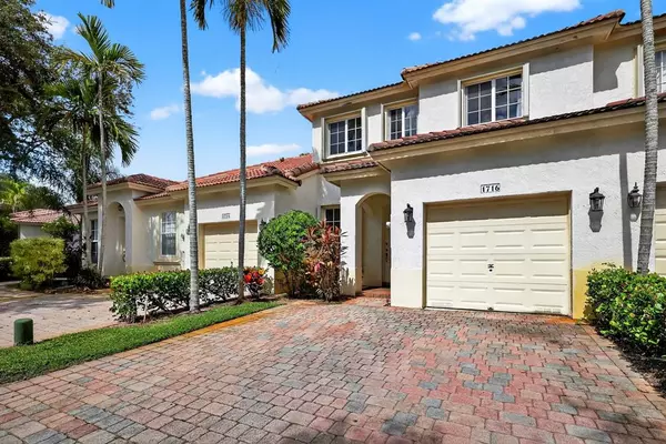 Hollywood, FL 33024,1716 NW 78th Way