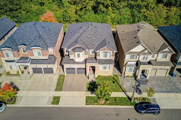 Oakville, ON L6H 0T6,3185 Meadow Marsh CRES