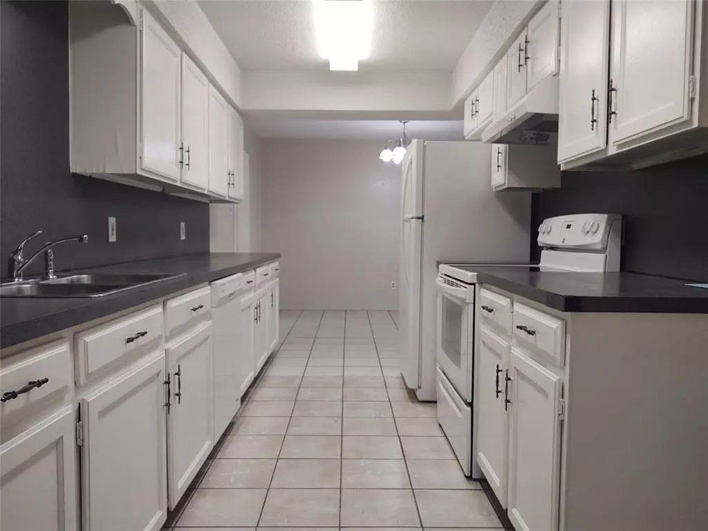 Irving, TX 75060,703 E Shady Grove Road