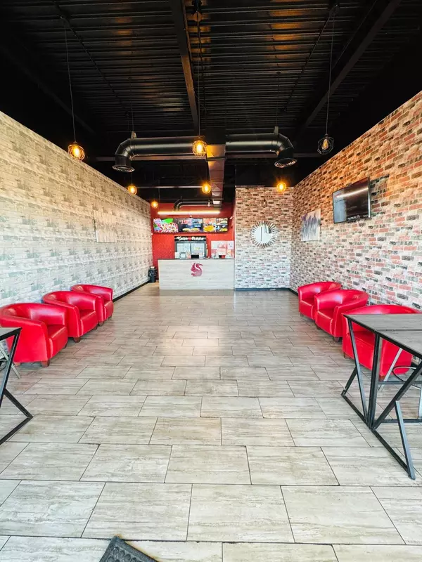 Welland, ON L3C 4V9,200 Fitch ST #19