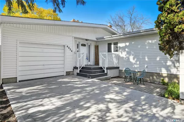 Regina, SK S4S 3N2,4624 McTavish STREET