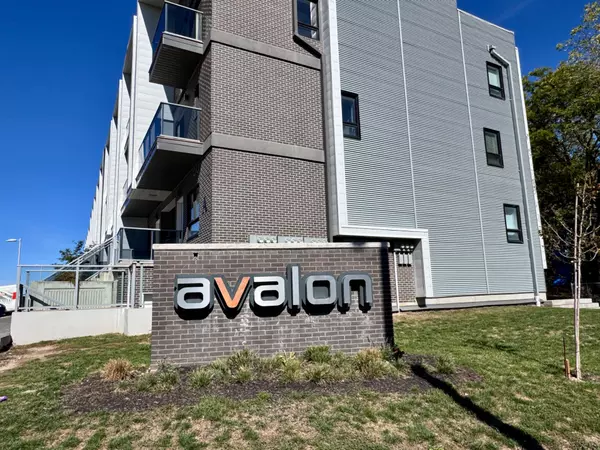 Kitchener, ON N2N 0C3,1430 Highland RD #33A