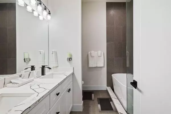 Dallas, TX 75206,5942 Prospect Avenue