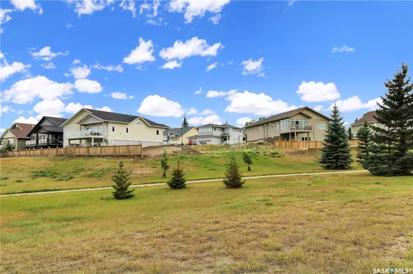 533 4th AVENUE NE #14, Swift Current, SK S9H 2J9